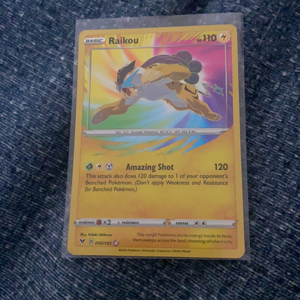 Holographic Raikou Pokémon Card